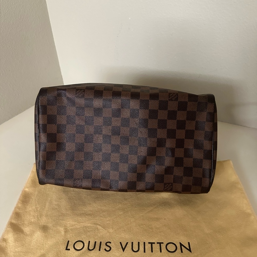 Louis Vuitton Brown Checkered Women's Bag - Picture 3 of 12